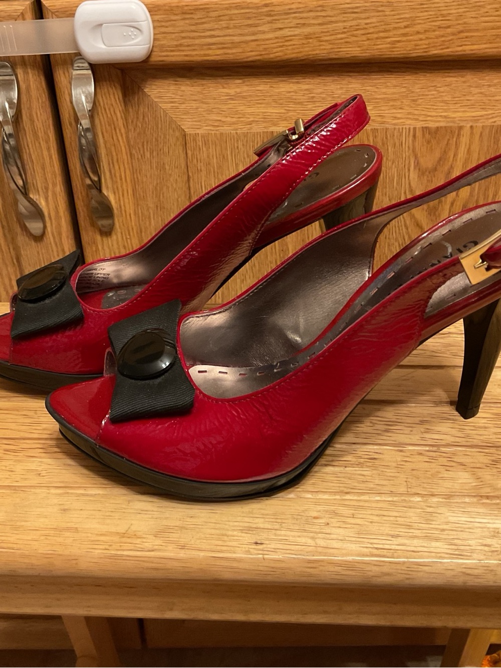Gianni Bini Red Patent Peep-Toe Slingback Heels with Bow Accent